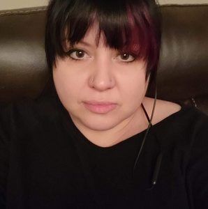 Meet your Posher, Lacey